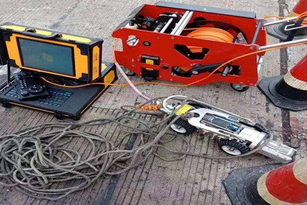 东区CCTV管道检测机器人